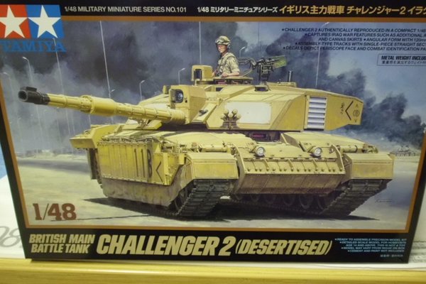 Tamiya 32601 British Main Battle Tank Challenger 2 Desert
